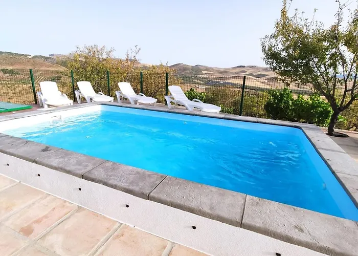 Cerca Del Caminito Del Rey